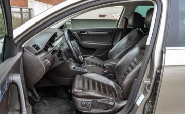 Volkswagen Passat B7 Limousine 1.4 TSI EcoFuel 150KM 2012 Volkswagen Passat Skory Bezwypadkowy 1.4 Benzyna 150KM, zdjęcie 6