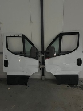 IVECO DAILY 2014,- ДВЕРЬ ПРАВАЯ
