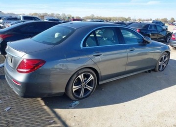 Mercedes Klasa E W213 2018 Mercedes-Benz Klasa E 2018, 2.0L, od ubezpieczalni 2.0 Benzyna 241KM, zdjęcie 7