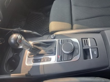 Audi A3 8V 2016 Audi A3 8V S-line 2.0 TDI 184 KM Quattro S-tronic 2018 Bogata wersja, zdjęcie 24