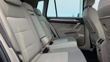 Volkswagen Golf Sportsvan Sportsvan 1.6 TDI BlueMotion 110KM 2015 Volkswagen Golf Sportsvan malutki przebieg 28 tys, zdjęcie 17