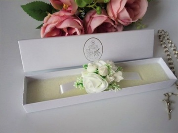 K 100 Ручной букет Котыльон в коробке ПРИЧИНЕНИЕ