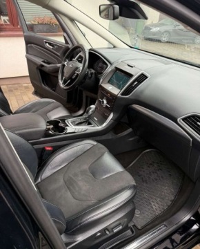 Ford S-Max II Van 2.0 EcoBoost 240KM 2017 Ford S-Max Ford S-Max 2.0 EcoBoost Titanium 2.0 Benzyna 240KM, zdjęcie 10