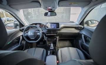 Peugeot 2008 II SUV 1.2 PureTech 130KM 2022 Peugeot 2008 Allure 130KM Automat FV23 1.2 Benzyna 130KM, zdjęcie 10