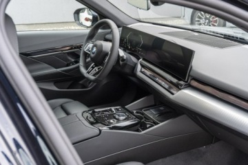 BMW Seria 5 G90-91 2026 BMW 540 xDrive Limuzyna - Dostępne od ręki!, zdjęcie 23