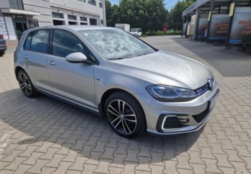 Volkswagen Golf VIII 2020 Volkswagen Golf Volkswagen Golf 1.4 Hybryda 150KM, zdjęcie 3