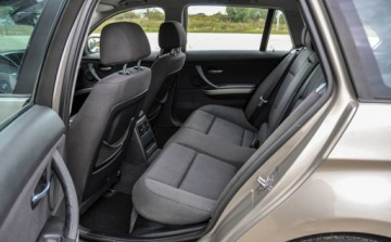 BMW Seria 3 F30-F31-F34 Limuzyna 2.0 320d Efficiency Dynamics 163KM 2012 BMW Seria 3 2,0d 163KM 2012 r. Lift iDrive Navi 2.0 Diesel 163KM, zdjęcie 7