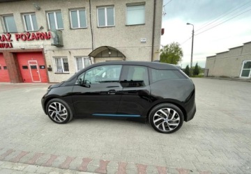 BMW i3 Hatchback i3 Elektryczny 170KM 2017 BMW i3 BMW i3 (94 Ah) Elektryczny 170KM, zdjęcie 16