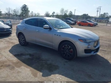 Maserati Levante 2017 Maserati Levante 2017 3.0l 3.0 Benzyna 345KM, zdjęcie 6
