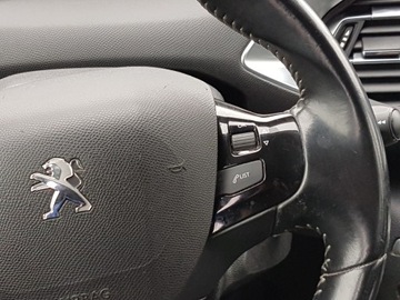 Peugeot 308 II SW Facelifting 1.5 BlueHDI 130KM 2019 Peugeot 308 SW BLUEHDI 130 STOP &amp; START, zdjęcie 12