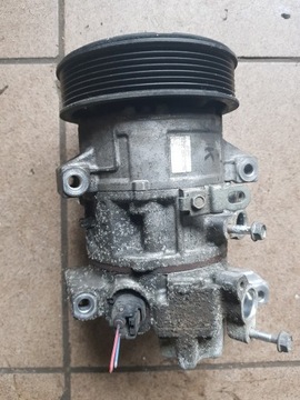 COROLLA II VERSO 2,2 POMPA WSPOMAGANIA == KALISZ ==