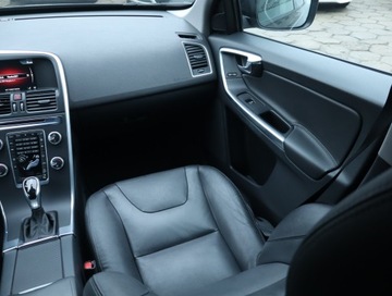 Volvo XC60 I SUV Facelifting 2.4 D4 181KM 2014 Volvo XC60 D4, 178 KM, 4X4, Automat, Skóra, Navi, zdjęcie 7