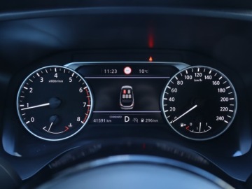 Nissan Qashqai III Crossover 1.3 DIG-T MHEV 158KM 2022 Nissan Qashqai 1.3 DIG-T MHEV, Salon Polska, zdjęcie 10