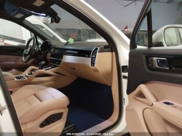 Porsche Cayenne III 2023 Porsche Cayenne Platinum edition 3.0 Benzyna 335KM, zdjęcie 9