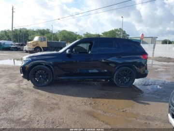 BMW X5 G05 2020 BMW X5 M50i 2020 4.4 Benzyna 523KM, zdjęcie 1