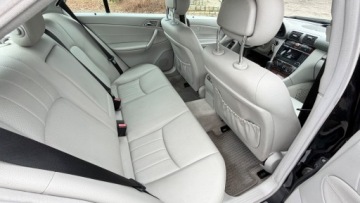 Mercedes Klasa C W203 Sedan W203 1.8 (C 180 Kompressor) 143KM 2005 Mercedes-Benz Klasa C Raty 1.8 benz Lpg Salon Polska Manual skora Klimat, zdjęcie 32