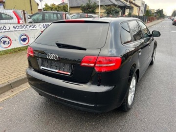 Audi A3 8P Hatchback 3d 1.6 102KM 2009 Audi a3 AUTOMAT KLIMATYZACJA PARKTRONIC EL.SZYBY EL.LUSTERKA GWARANCJA SER, zdjęcie 2
