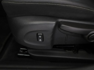 Opel Insignia I Sedan Facelifting 2.0 CDTI Ecotec 170KM 2017 Opel Insignia Automat Navi Kamera cofania, zdjęcie 36