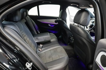 Mercedes Klasa E W213 Limuzyna 2.0 220d 194KM 2020 Mercedes E 220 *4Matic*AMG*Salon Polska*I, zdjęcie 25