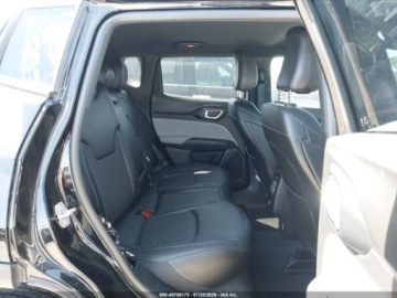 Jeep Compass II 2025 Jeep Compass Latitude 4x4 2025 2.0 Benzyna 200KM, zdjęcie 14