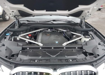 BMW X7 SUV Facelifting 3.0 40i 381KM 2025 BMW X7 2025r., xDrive40i, 3.0L, od ubezpieczalni 3.0 Benzyna 380KM, zdjęcie 12