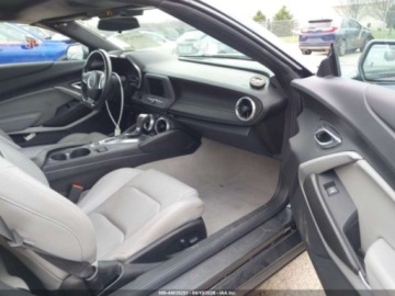 Chevrolet Camaro VI Cabrio 3.6 335KM 2023 Chevrolet Camaro RWD 2LT, 2023r. 3.6L 3.6 Benzyna 335KM, zdjęcie 8