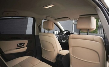 Renault Laguna III Hatchback Phase II 2.0 dCi 150KM 2012 Renault Laguna Renault Laguna 2.0 dCi Initiale 2.0 Diesel 150KM, zdjęcie 18