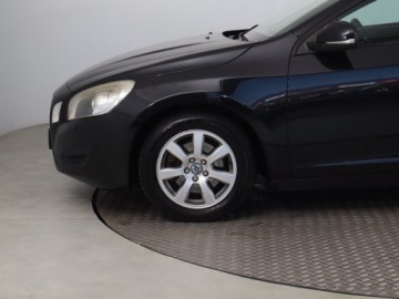 Volvo V60 I Kombi 2.0 D3 163KM 2011 Volvo V60 D3 2.0, Salon Polska, Automat, Xenon, zdjęcie 14
