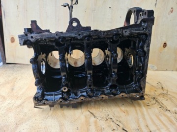 Блок двигателя Kia Sportage 3 10- 1.7 CRDI D4FD