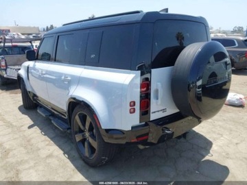 Land Rover Defender IV (L663) 2023 Land Rover Defender 110 X-Dynamic SE 2023 3.0l 3.0 Benzyna 395KM, zdjęcie 3