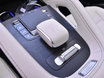 Mercedes GLE V167 2025 GLE 350 de 4-Matic AMG Line 2.0 (353KM) 2025, zdjęcie 9