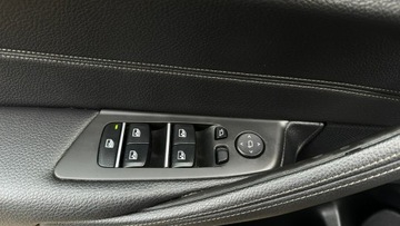 BMW Seria 5 G30-G31 Touring 520d 190KM 2018 BMW 520 190PS OPŁACONY Bezwypadkowy Automat, zdjęcie 31