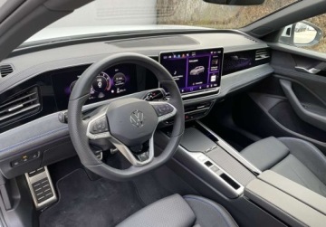 Volkswagen Passat B9 2024 Volkswagen Passat Variant 2.0TSI 265KM R-Line 4Motion Salon PL Panorama Ma, zdjęcie 15