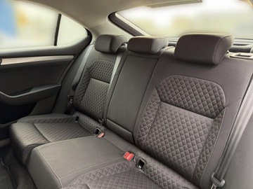 Skoda Superb III Liftback Facelifting 1.5 TSI 150KM 2020 Skoda Superb 1.5 TSI / 150 KM DSG FV-23%, ASO, Bez, zdjęcie 15