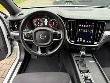 Volvo V60 II  2018 Volvo V60 T5 250 KM Automat Kamera Hak FV23%, zdjęcie 16