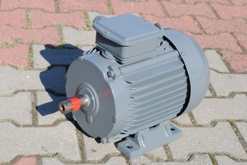 Silnik elektryczny 1.5kw 710obr./min.. Tamel