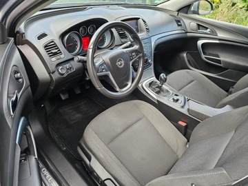 Opel Insignia I Sedan 1.8 Twinport ECOTEC 140KM 2010 Opel Insignia 1,8 140 KM Navi Tempomat, zdjęcie 13
