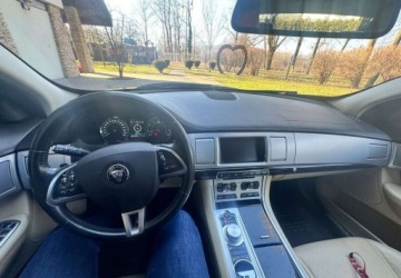Jaguar XF I Sedan Facelifting 3.0 340KM 2013 Jaguar XF Jaguar XF 3.0 T Luxury 3.0 Benzyna 340KM, zdjęcie 24