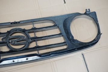 SSANGYONG KORANDO MŘÍŽKA MASKA 96-06R