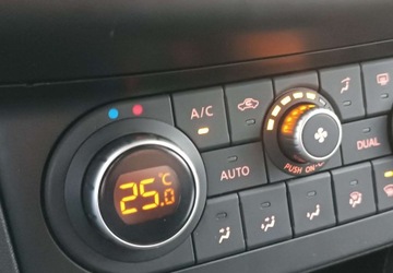 Nissan Qashqai I Crossover Facelifting  1.5 dCi 110KM 2012 Nissan Qashqai Zarejestrowany - ubezpieczony - kamera - nav 1.5 Diesel, zdjęcie 30