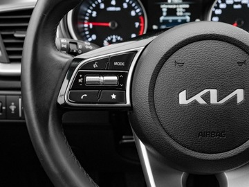 Kia Ceed III Kombi Facelifting 1.5 T-GDI 160KM 2022 Kia Cee'd GD4E984#1.5 T-GDI M 2 stref klima K.cof, zdjęcie 14