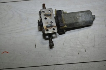 MOTOREK REGULACE SEDADLA PORSCHE CAYENNE 7L5 04R