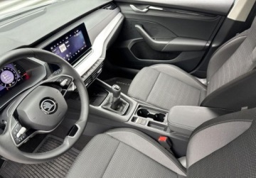 Skoda Octavia IV 2024 Skoda Octavia Selection 1.5TSI 150KM Gwarancja LED Kessy Virtual Cocpit Ka, zdjęcie 9