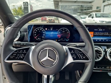 Mercedes Klasa A W177/V177 Hatchback Facelifting 1.3 200 163KM 2024 Mercedes-Benz A 200 Progressive/Ambient/Apple CarP, zdjęcie 9