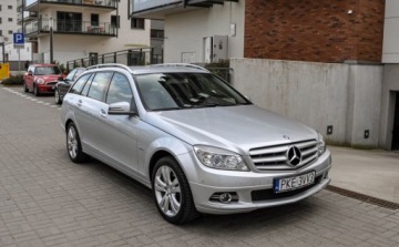 Mercedes Klasa C W204 Kombi T204 1.8 200 CGI BlueEFFICIENCY 184KM 2010 Mercedes-Benz Klasa C 1,8 (184KM) Automat 1.8 Benzyna 184KM, zdjęcie 5