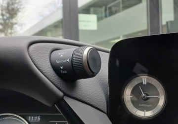 Lexus ES VII (XV70) Sedan Facelifting 300h 218KM 2025 Lexus ES ES 300h Business Edition FV23 Salon PL ASO Demo 1 wl., zdjęcie 33