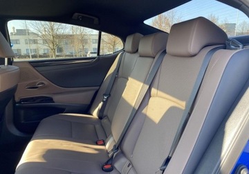 Lexus ES VII (XV70) Sedan Facelifting 300h 218KM 2023 Lexus ES 300h F Sport Design VAT 23 Salon PL Lexus Mikolajczak Leszno, zdjęcie 12