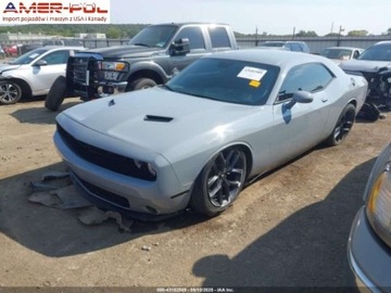 Dodge Challenger III 2022 Dodge Challenger 2022 Dodge Challenger SXT RWD 3.6 Benzyna 303KM
