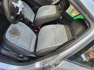 FOTEL PRZEDNI LEWY KIEROWCY PRZÓD EUROPA SKODA FABIA II 06-15 HB