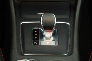 Mercedes Klasa A W176 Hatchback 5d AMG 2.0 45 AMG 360KM 2013 Mercedes A A 45 AMG 4MATIC, Salon Polska, zdjęcie 13